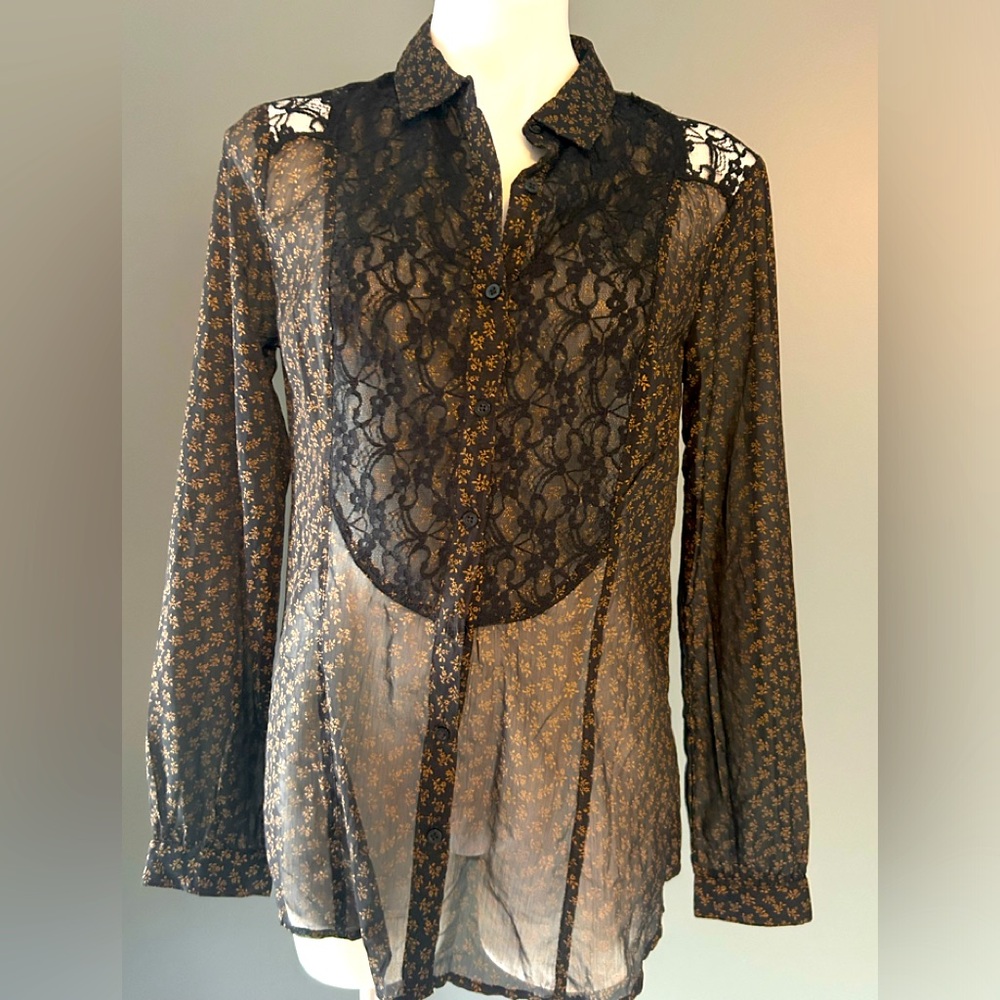 Free People shirt with lace